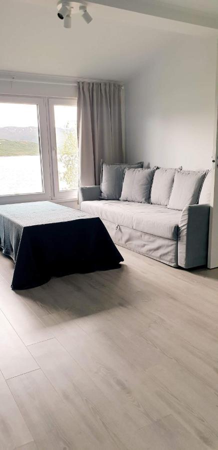 Hus Pa Bakken Apartman Skaland Kültér fotó