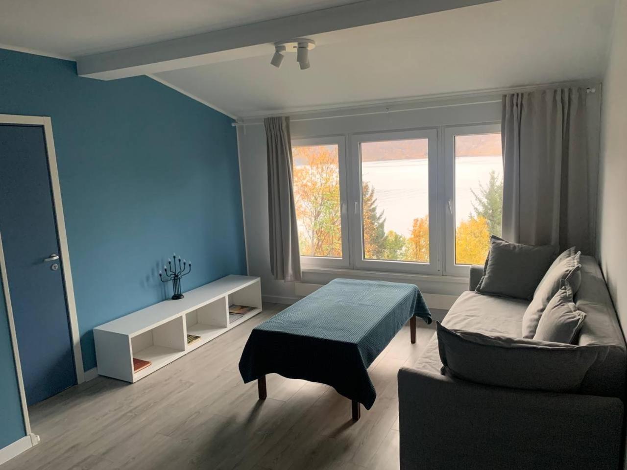 Hus Pa Bakken Apartman Skaland Kültér fotó